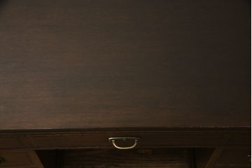 和製アンティーク　ナラ材　使い込まれた風合いが味わい深い両袖机(ニーホールデスク、ワークデスク、オフィスデスク、在宅ワーク、在宅用)(R-074468)