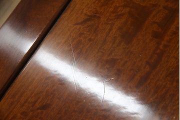 和製ビンテージ　花梨(カリン)材　滑らかな木の質感が美しいサイドテーブル(ナイトテーブル、エンドテーブル、ローテーブル、花台、飾り台、ヴィンテージ)(R-074473)