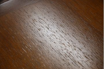 和製ビンテージ　希少な廃盤品　オールドマルニ　maruni(マルニ木工)　三角形の棚がお洒落なローテーブル(サイドテーブル、ラウンドテーブル、コーヒーテーブル、ヴィンテージ)(R-074474)