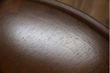 和製ビンテージ　希少な廃盤品　オールドマルニ　maruni(マルニ木工)　三角形の棚がお洒落なローテーブル(サイドテーブル、ラウンドテーブル、コーヒーテーブル、ヴィンテージ)(R-074474)