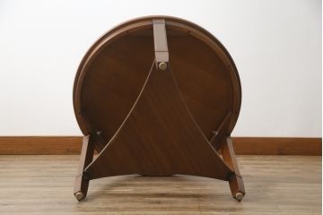 和製ビンテージ　希少な廃盤品　オールドマルニ　maruni(マルニ木工)　三角形の棚がお洒落なローテーブル(サイドテーブル、ラウンドテーブル、コーヒーテーブル、ヴィンテージ)(R-074474)