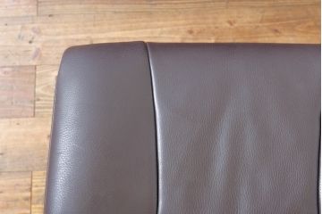 中古　ドイツ高級ブランド　himolla(ヒモラ)　model.7560　本革(レザー)　ゼロストレスチェア　ゆったりとした座り心地が魅力的なリクライニングソファとオットマンのセット(アームチェア、リクライニングチェア、リクライナー、シングルソファ、回転チェア、1人掛け、1P、フットスツール)(R-074475)
