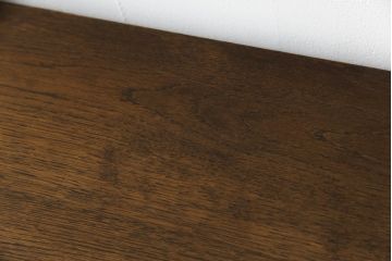 中古　美品　オランダ民芸家具　ネザーランズ・フォークロア　オーク材　クラシカルな佇まいが魅力的なコンソールテーブル(サイドテーブル、花台、飾り台)(R-074476)