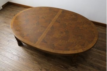 中古　特注　DREXEL HERITAGE(ドレクセルヘリテイジ)　品のある佇まいが魅力的なエクステンションローテーブル(リビングテーブル、センターテーブル、エクステンションテーブル、4人掛け、6人掛け、8人掛け)(R-074479)
