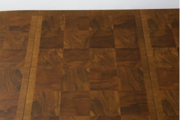 中古　特注　DREXEL HERITAGE(ドレクセルヘリテイジ)　品のある佇まいが魅力的なエクステンションローテーブル(リビングテーブル、センターテーブル、エクステンションテーブル、4人掛け、6人掛け、8人掛け)(R-074479)