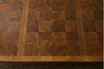 中古　特注　DREXEL HERITAGE(ドレクセルヘリテイジ)　品のある佇まいが魅力的なエクステンションローテーブル(リビングテーブル、センターテーブル、エクステンションテーブル、4人掛け、6人掛け、8人掛け)(R-074479)