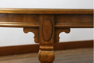 中古　特注　DREXEL HERITAGE(ドレクセルヘリテイジ)　品のある佇まいが魅力的なエクステンションローテーブル(リビングテーブル、センターテーブル、エクステンションテーブル、4人掛け、6人掛け、8人掛け)(R-074479)