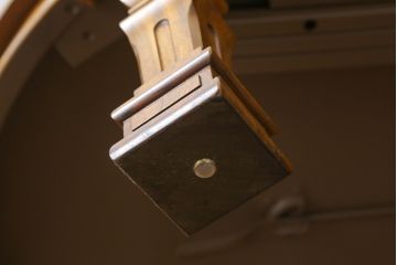 中古　特注　DREXEL HERITAGE(ドレクセルヘリテイジ)　品のある佇まいが魅力的なエクステンションローテーブル(リビングテーブル、センターテーブル、エクステンションテーブル、4人掛け、6人掛け、8人掛け)(R-074479)