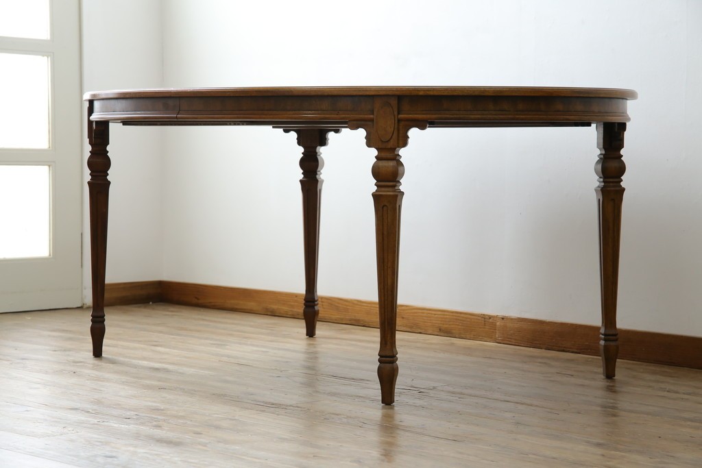 中古　美品　廃盤品　DREXEL HERITAGE(ドレクセルヘリテイジ)　Cameo Classics(キャメオクラシックス)　天板のチェックパターンがお洒落なエクステンションテーブル　(R-074481)