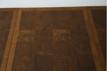 中古　美品　廃盤品　DREXEL HERITAGE(ドレクセルヘリテイジ)　Cameo Classics(キャメオクラシックス)　天板のチェックパターンがお洒落なエクステンションテーブル　(R-074481)