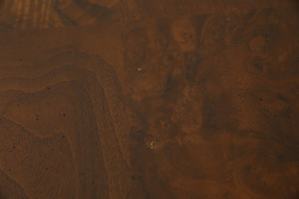 中古　美品　廃盤品　DREXEL HERITAGE(ドレクセルヘリテイジ)　Cameo Classics(キャメオクラシックス)　天板のチェックパターンがお洒落なエクステンションテーブル　(R-074481)