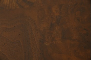 中古　美品　廃盤品　DREXEL HERITAGE(ドレクセルヘリテイジ)　Cameo Classics(キャメオクラシックス)　天板のチェックパターンがお洒落なエクステンションテーブル　(R-074481)