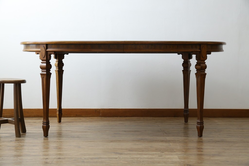 中古　美品　廃盤品　DREXEL HERITAGE(ドレクセルヘリテイジ)　Cameo Classics(キャメオクラシックス)　天板のチェックパターンがお洒落なエクステンションテーブル　(R-074481)