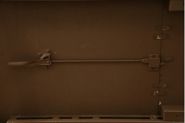 中古　美品　廃盤品　DREXEL HERITAGE(ドレクセルヘリテイジ)　Cameo Classics(キャメオクラシックス)　天板のチェックパターンがお洒落なエクステンションテーブル　(R-074481)