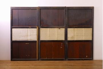 アンティーク建具　鏡板欅(ケヤキ)材　古民家インテリアにもおすすめの障子帯戸3枚セット(引き戸、板戸、格子帯戸、障子戸)(R-074482)