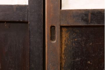 アンティーク建具　長い歴史を刻んだ味わいが魅力的な障子帯戸2枚セット(引き戸、板戸、格子帯戸、障子戸)(R-074484)