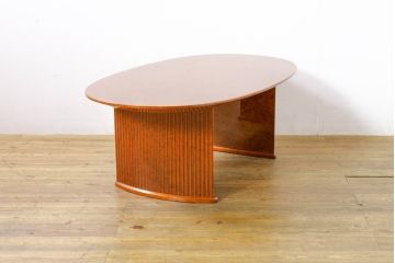 中古　美品　松創(MATSUSO・マツソウ)　バーズアイメープル　明るく艶のある木の色味と杢目が美しいセンターテーブル(ローテーブル、リビングテーブル、オーバルテーブル)(定価約50万円)(R-074489)