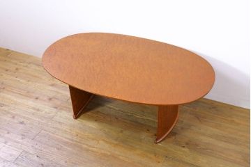 中古　美品　松創(MATSUSO・マツソウ)　バーズアイメープル　明るく艶のある木の色味と杢目が美しいセンターテーブル(ローテーブル、リビングテーブル、オーバルテーブル)(定価約50万円)(R-074489)