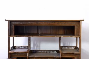 和製ビンテージ　未使用　展示品　花梨(カリン)材　鳥眼杢(バーズアイ)　凝った意匠が素敵な茶棚(飾り棚、収納棚、戸棚、ヴィンテージ)(R-074490)