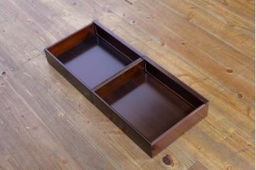 和製ビンテージ　未使用　展示品　花梨(カリン)材　鳥眼杢(バーズアイ)　凝った意匠が素敵な茶棚(飾り棚、収納棚、戸棚、ヴィンテージ)(R-074490)