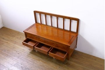 和製ビンテージ　未使用　展示品　民芸家具　欅(ケヤキ)材　収納付きで便利な囲炉裏ベンチ(椅子、ダイニングチェア、板座チェア、ヴィンテージ)(R-074491)