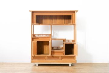 和製ビンテージ　未使用　展示品　桑材　和の空間作りにおすすめの飾り棚(茶棚、違い棚、収納棚、戸棚、ヴィンテージ)(R-074493)