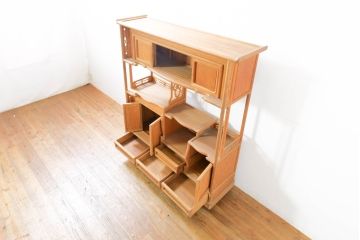 和製ビンテージ　未使用　展示品　桑材　和の空間作りにおすすめの飾り棚(茶棚、違い棚、収納棚、戸棚、ヴィンテージ)(R-074493)