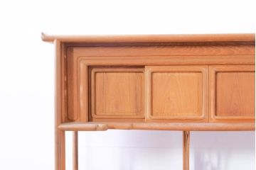 和製ビンテージ　未使用　展示品　桑材　和の空間作りにおすすめの飾り棚(茶棚、違い棚、収納棚、戸棚、ヴィンテージ)(R-074493)