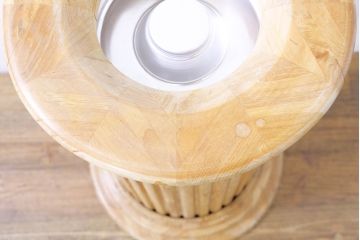 和製ビンテージ　美術品のような佇まいが魅力的な木製の灰皿(アッシュトレイ、スタンド灰皿、ヴィンテージ)(R-074499)