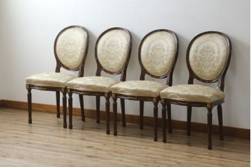 中古　スペイン高級家具　気品のある佇まいで空間を引き立てるダイニングチェア4脚セット(椅子、イス)(R-074500)