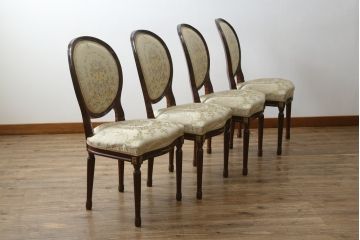 中古　スペイン高級家具　気品のある佇まいで空間を引き立てるダイニングチェア4脚セット(椅子、イス)(R-074500)