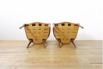 中古　スペイン高級家具　気品のある佇まいで空間を引き立てるダイニングチェア2脚セット(アームチェア、椅子、イス)(R-074501)