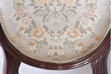 中古　スペイン高級家具　クラシカルな意匠が美しいオーバルバックのダイニングチェア2脚セット　(R-074501)