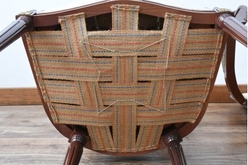 中古　スペイン高級家具　クラシカルな意匠が美しいオーバルバックのダイニングチェア2脚セット　(R-074501)