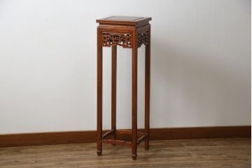 和製ビンテージ　未使用　展示品　花梨(カリン)材　オリエンタルな雰囲気漂う花台(サイドテーブル、飾り台、ヴィンテージ)(R-074504)