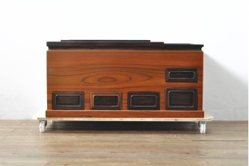 和製ビンテージ　未使用　展示品　花梨(カリン)材　黒檀(コクタン)材　艶やかな色味が魅力的な長火鉢(囲炉裏、木製火鉢、ヴィンテージ)(R-074505)