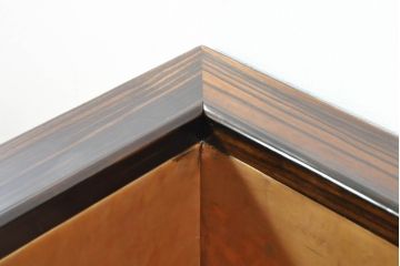 和製ビンテージ　未使用　展示品　花梨(カリン)材　黒檀(コクタン)材　艶やかな色味が魅力的な長火鉢(囲炉裏、木製火鉢、ヴィンテージ)(R-074505)