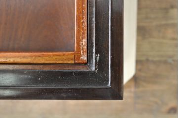 和製ビンテージ　未使用　展示品　花梨(カリン)材　黒檀(コクタン)材　艶やかな色味が魅力的な長火鉢(囲炉裏、木製火鉢、ヴィンテージ)(R-074505)