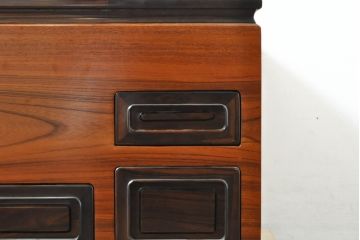 和製ビンテージ　未使用　展示品　花梨(カリン)材　黒檀(コクタン)材　艶やかな色味が魅力的な長火鉢(囲炉裏、木製火鉢、ヴィンテージ)(R-074505)