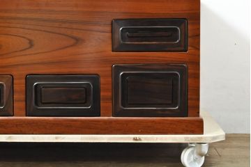 和製ビンテージ　未使用　展示品　花梨(カリン)材　黒檀(コクタン)材　艶やかな色味が魅力的な長火鉢(囲炉裏、木製火鉢、ヴィンテージ)(R-074505)