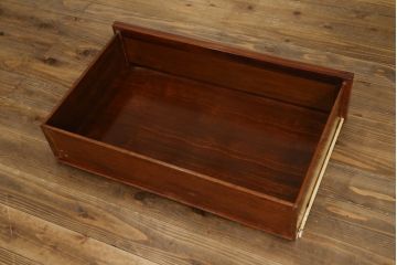 和製ビンテージ　未使用　展示品　花梨(カリン)材　堂々とした佇まいが魅力的なサイドボード(サイドキャビネット、リビングボード、テレビ台、テレビボード、収納棚、戸棚、ヴィンテージ)(定価約90万円)(R-074506)