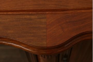 和製ビンテージ　未使用　展示品　花梨(カリン)材　堂々とした佇まいが魅力的なサイドボード(サイドキャビネット、リビングボード、テレビ台、テレビボード、収納棚、戸棚、ヴィンテージ)(定価約90万円)(R-074506)