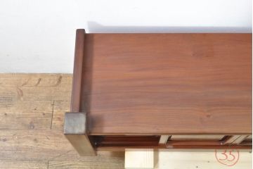 和製ビンテージ　未使用　展示品　花梨(カリン)材　落ち着いた佇まいが魅力的な置き床(置床、収納棚、戸棚、飾り棚、ローボード、テレビ台、テレビボード、ヴィンテージ)(R-074507)