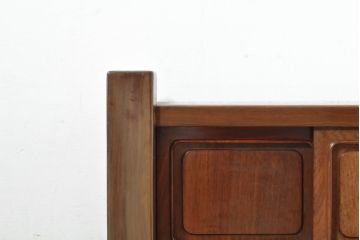 和製ビンテージ　未使用　展示品　花梨(カリン)材　落ち着いた佇まいが魅力的な置き床(置床、収納棚、戸棚、飾り棚、ローボード、テレビ台、テレビボード、ヴィンテージ)(R-074507)