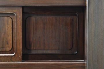 和製ビンテージ　未使用　展示品　花梨(カリン)材　落ち着いた佇まいが魅力的な置き床(置床、収納棚、戸棚、飾り棚、ローボード、テレビ台、テレビボード、ヴィンテージ)(R-074507)