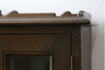 中古　美品!!　永田良介商店 　気品漂う佇まいが魅力のブックケース(本箱、飾り棚、収納棚、戸棚、キャビネット)(定価約44万円)(R-074510)