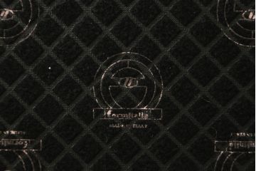 中古　イタリア　Formitalia(フォルミタリア)　PAOLO GUCCI(パオロ　グッチ)　本革(レザー)　斬新なデザインで存在感抜群の1人掛けソファ(アームソファ、一人掛け、1Pソファ)(R-074515)