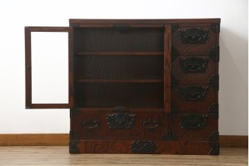 中古　美品　岩谷堂箪笥　品の良い金具が魅力のサイドボード(サイドキャビネット、引き出し、収納棚、戸棚、飾り棚、収納タンス)(R-074518)