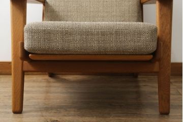 北欧ビンテージ　デンマークビンテージ　GETAMA(ゲタマ)　Hans J Wegner(ハンス・J・ウェグナー)　GE290　くつろぎの空間を演出するイージーチェア(椅子、イス、アームチェア、1P、一人掛けソファ、1人掛けソファ、ヴィンテージ)(R-074519)