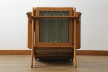 北欧ビンテージ　デンマークビンテージ　GETAMA(ゲタマ)　Hans J Wegner(ハンス・J・ウェグナー)　GE290　くつろぎの空間を演出するイージーチェア(椅子、イス、アームチェア、1P、一人掛けソファ、1人掛けソファ、ヴィンテージ)(R-074519)